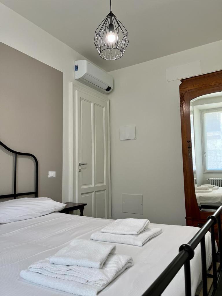 Appartement Casa De Paoli à Stresa Extérieur photo